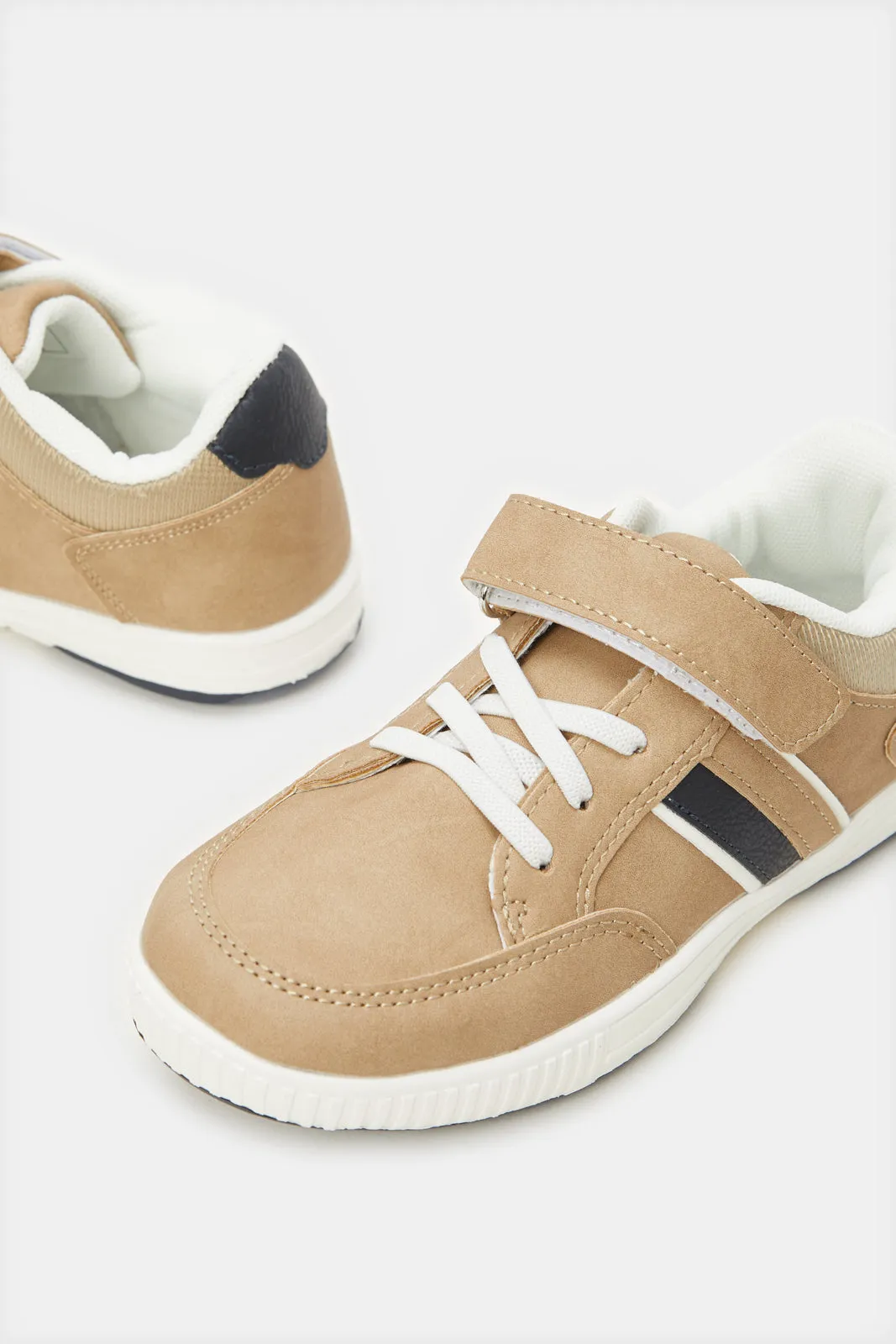 Boys Brown Material Block Sneakers