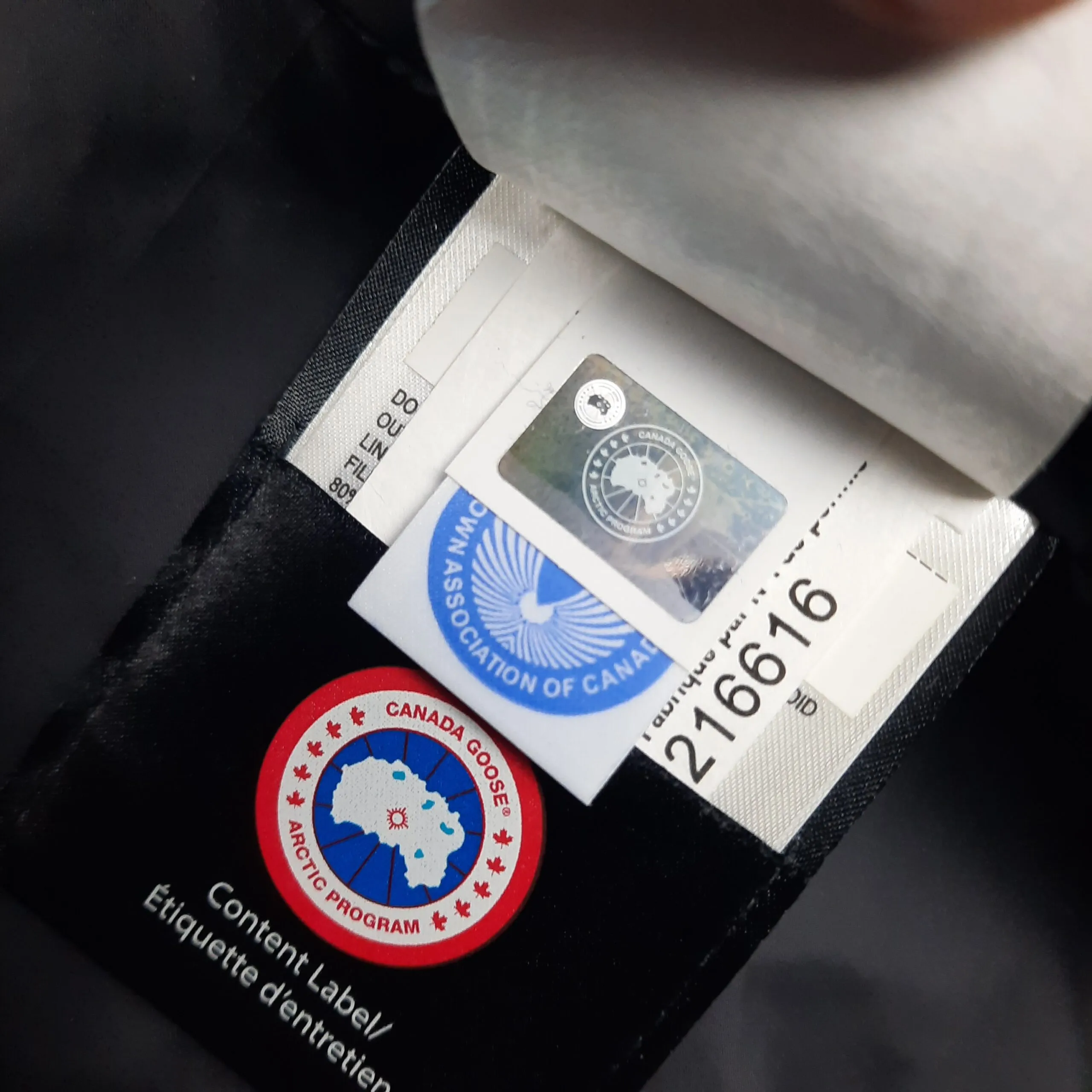 Canada Goose Wyndham Parka - Authentic Luxury Designer