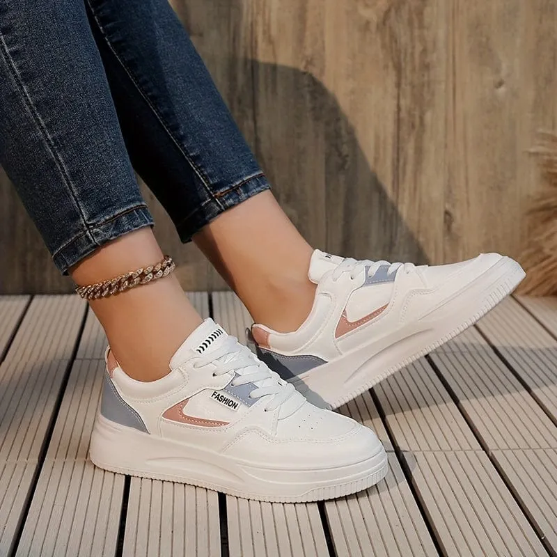 Comfortable casual sneakers Vogany