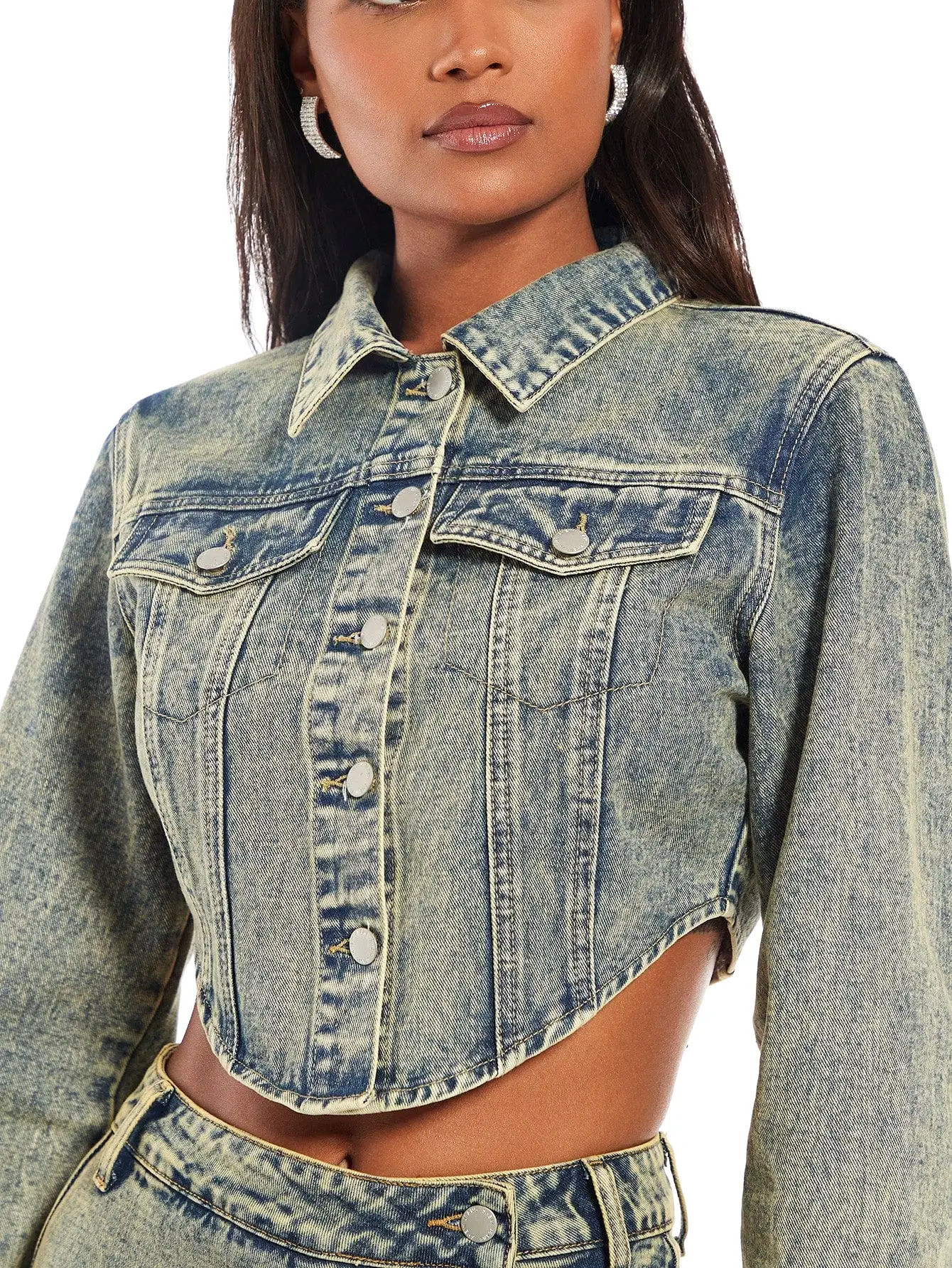 Flap Pocket Curved Hem Crop Denim Jacket