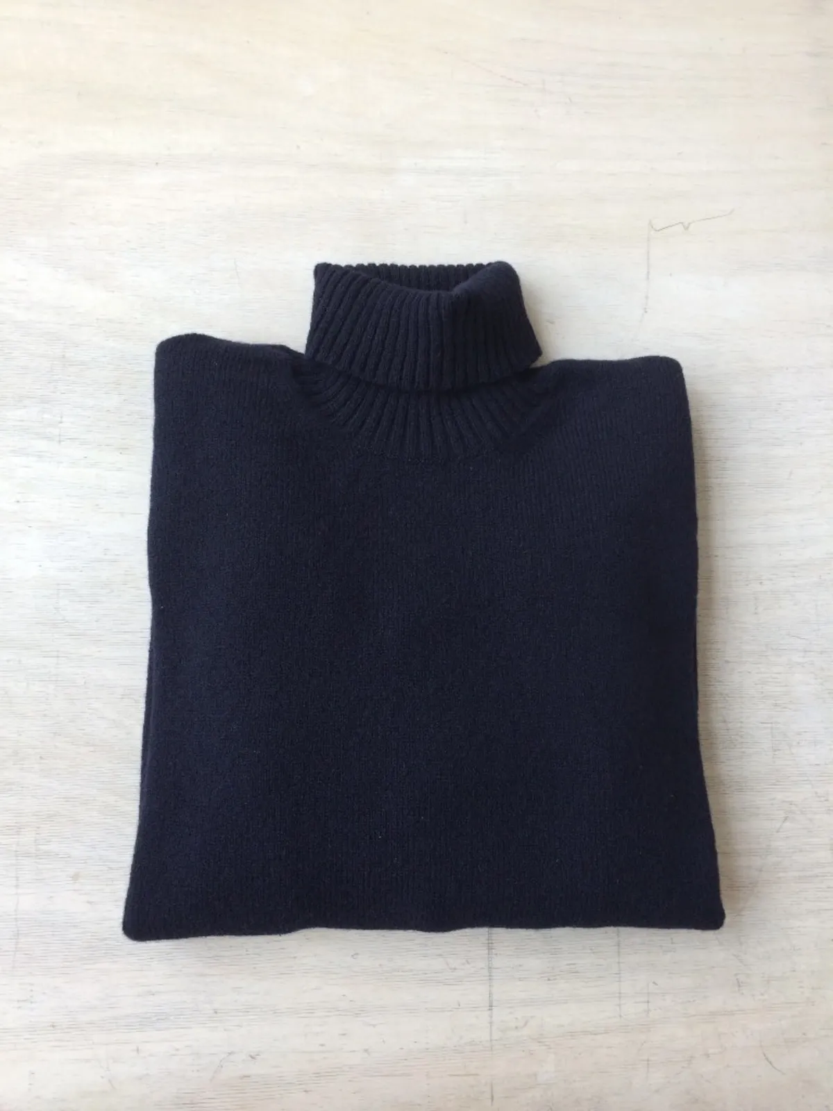 Lambswool Turtleneck - Navy