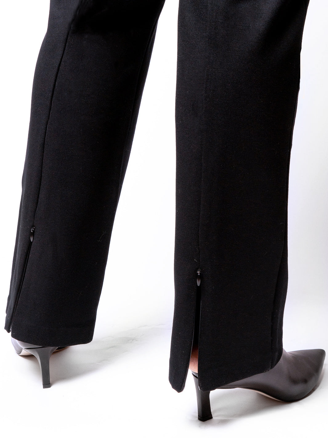 Luxury Ponte Pull On Boot Leg Pant - The Essex