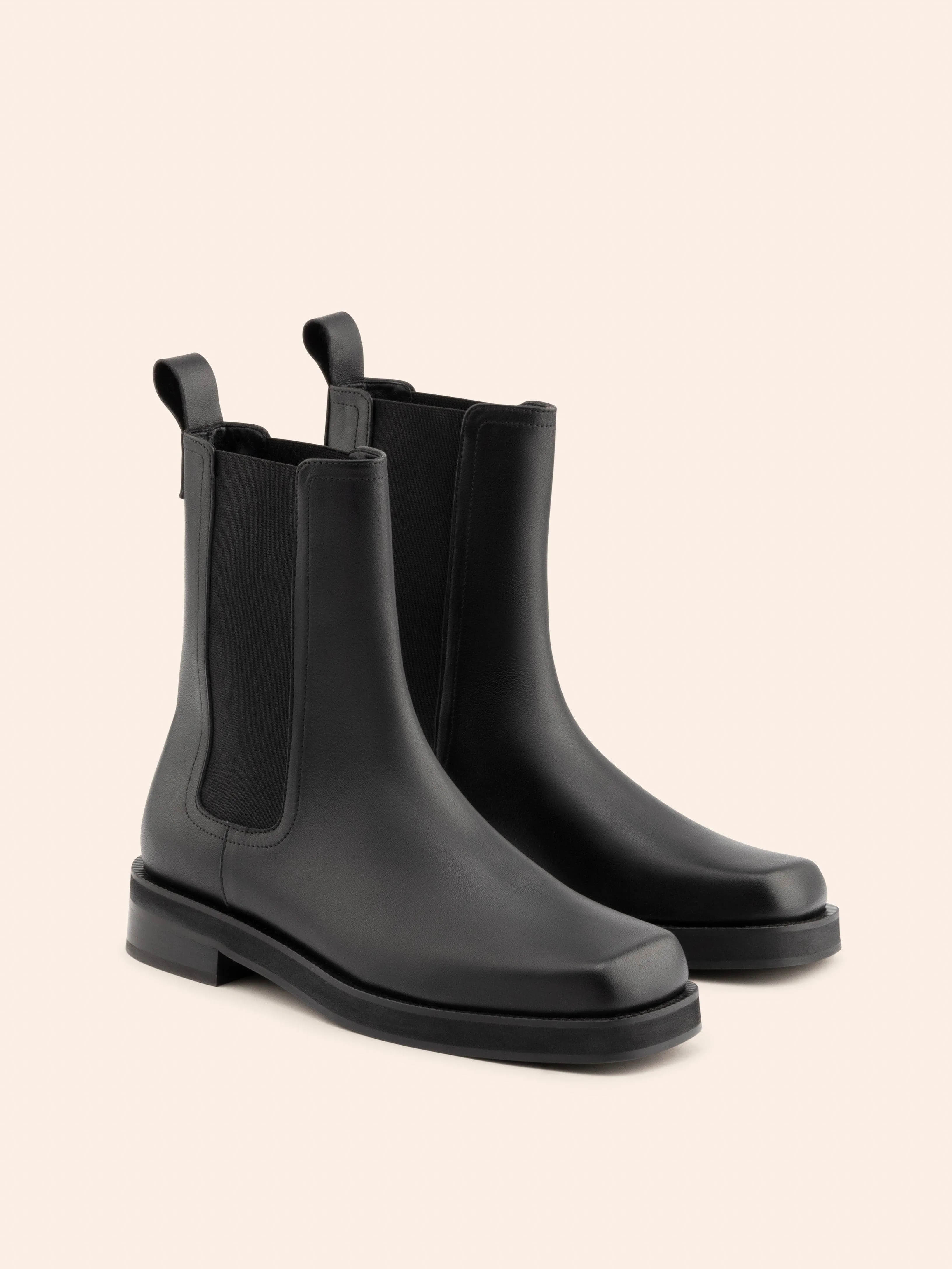 Mora Black Boot