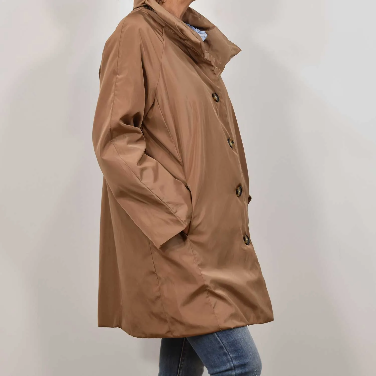 Parka outdoor botones camel