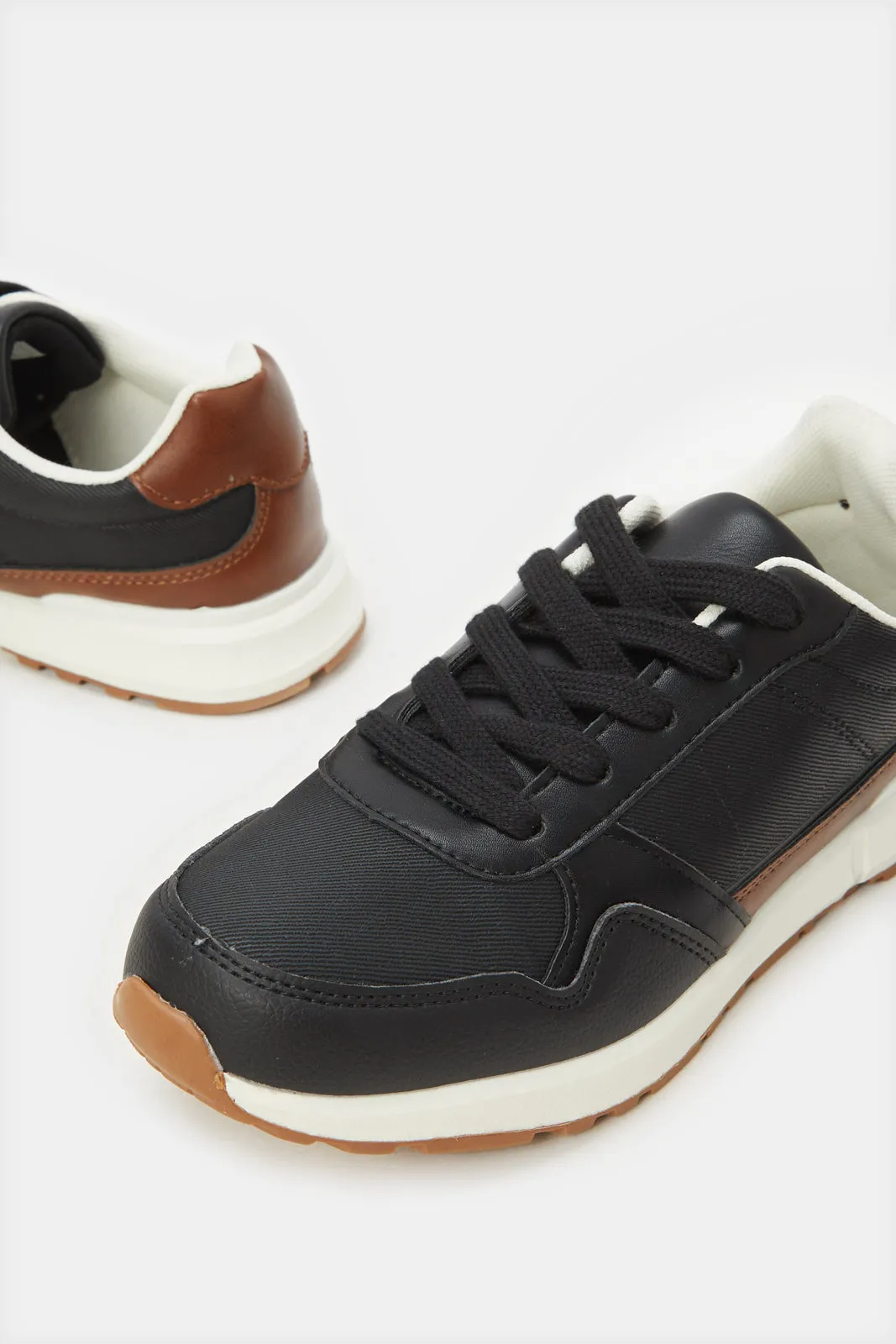 Senior Boys Black Color Block Sneakers