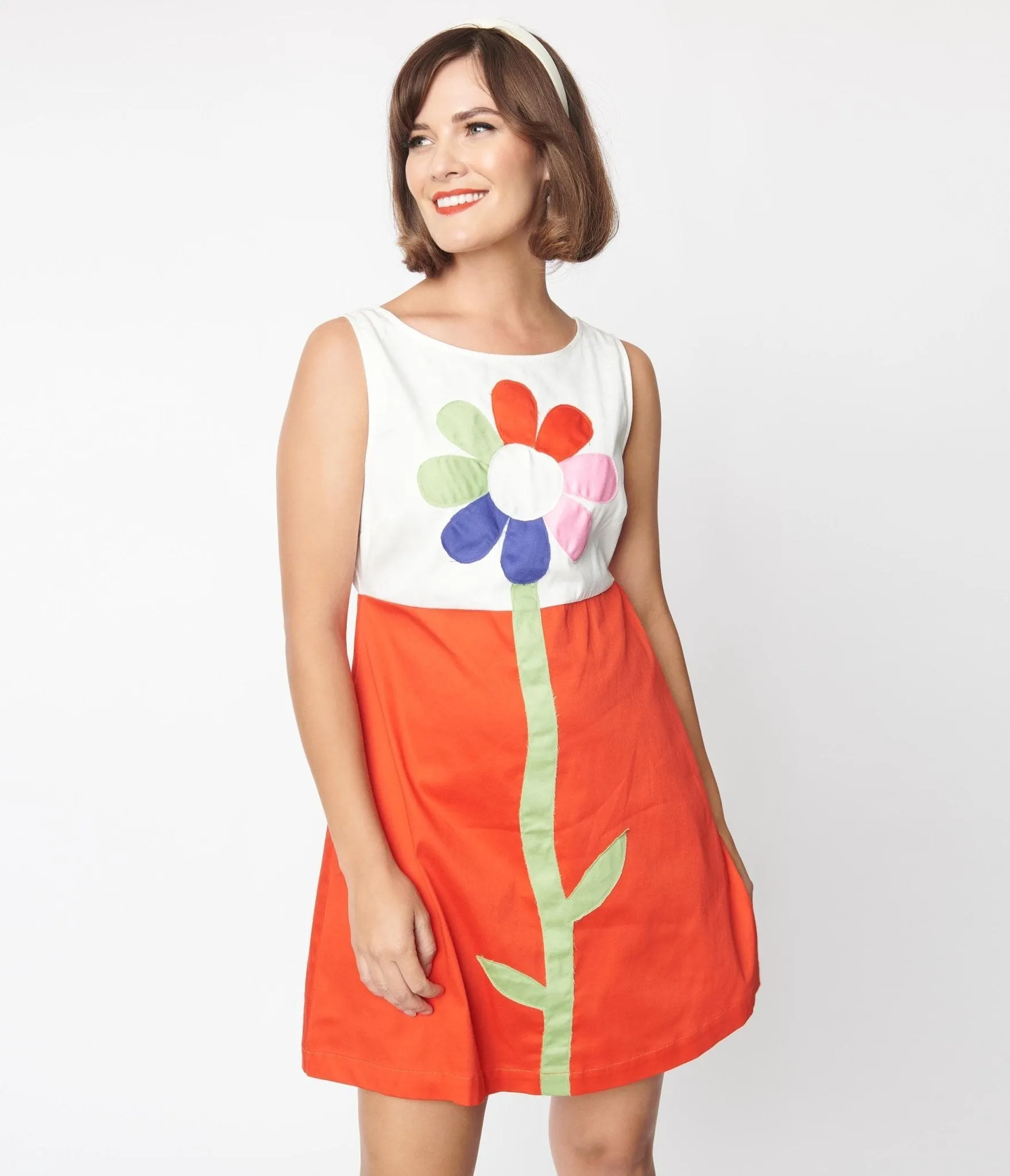 Smak Parlour Retro Style White & Orange Flower Power Shift Dress