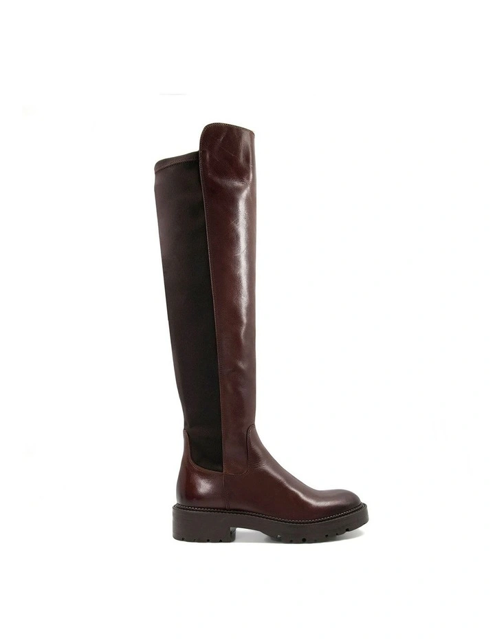 Tella Boots in Brown