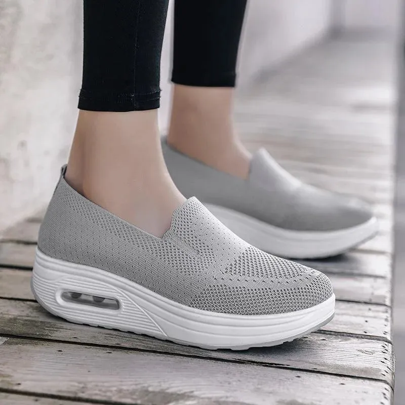 Women's orthopedic sneakers