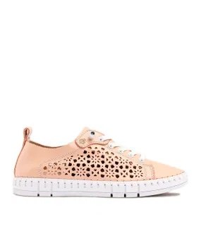 Yokono Flow Lace-Up Sneakers